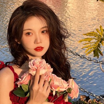 发现男人有婚外情的苗头，一哭二闹不可取，这样做才是上策