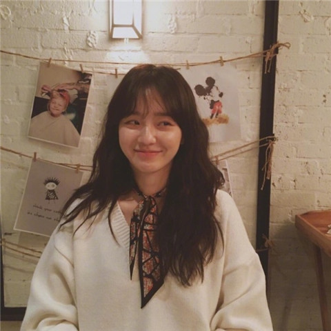 男生对我又搂又抱没确定关系是为什么