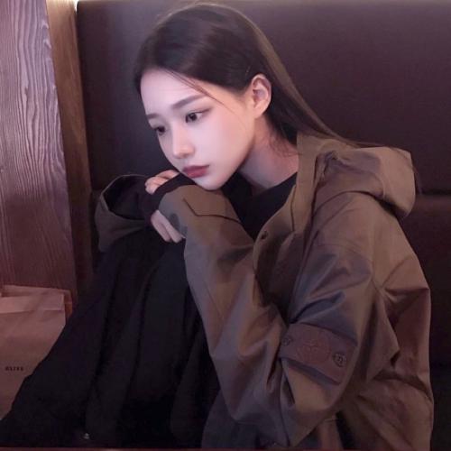 父亲缓慢而坚定地进入礼堂 他最后还是选择原谅了我