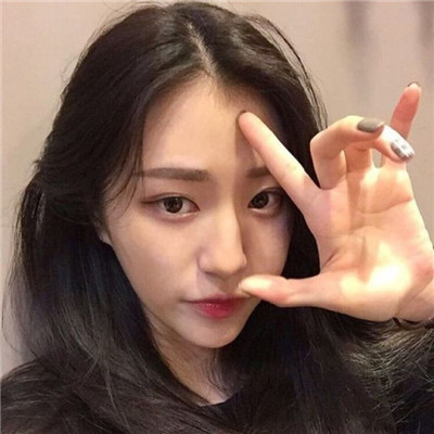 女生初吻后出现的三种表现(会表现的害羞紧张)