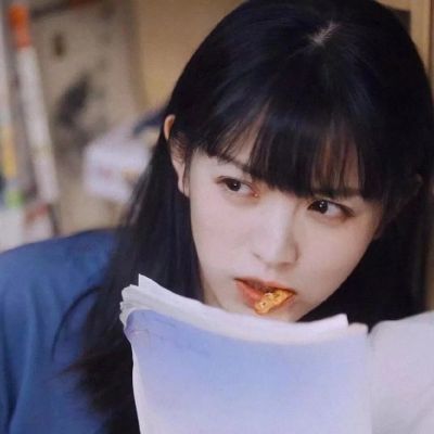 我写作业学长玩我下面 做作业错一题就得做一次