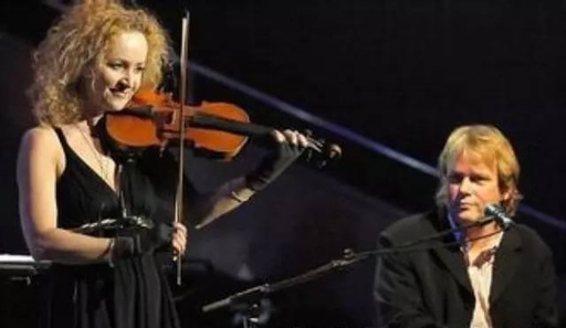 全程就一个啊的纯音乐叫什么，演唱者是谁