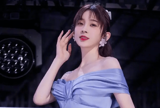 美女赵樱子炮轰网友骂她!曾演众多惊艳角色难怪没爆红
