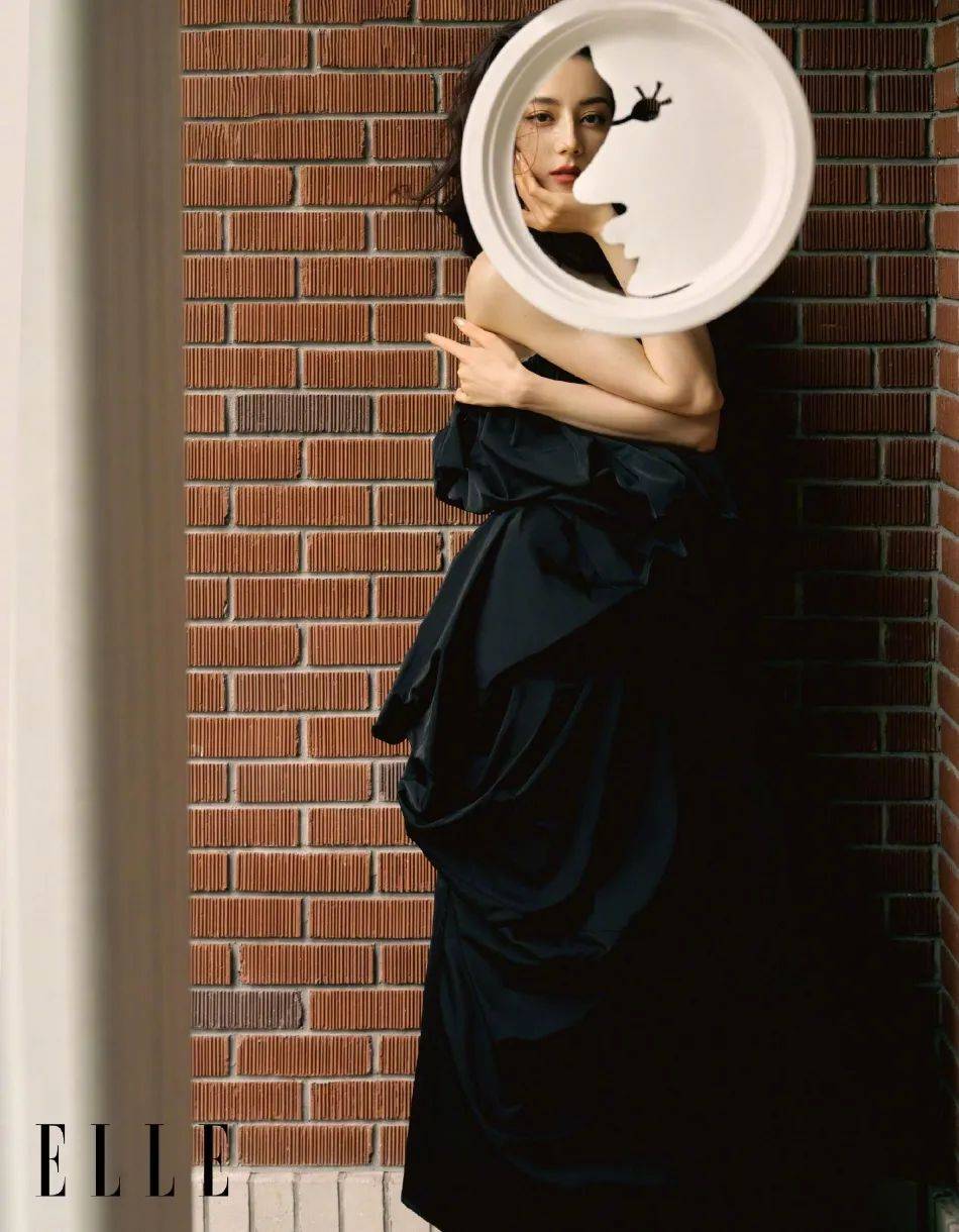 迪丽热巴仲夏靓丽写真！异域风情绝色美女太惊艳