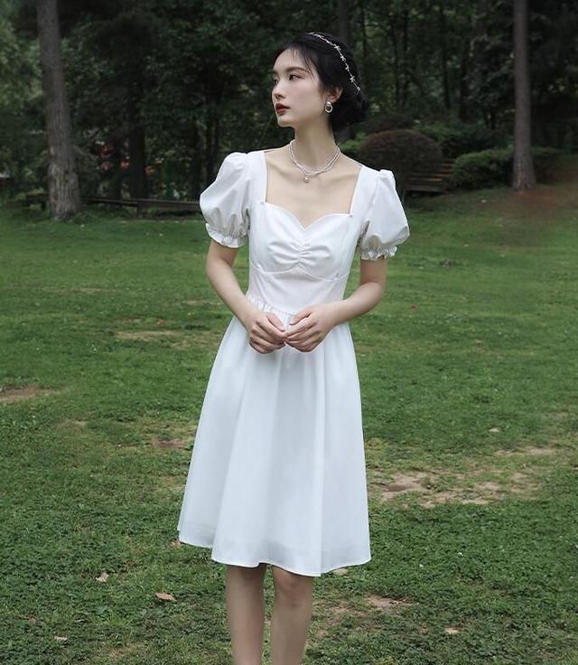优雅到老的女人穿衣服都懂得这“5穿5不穿”,一看就高级