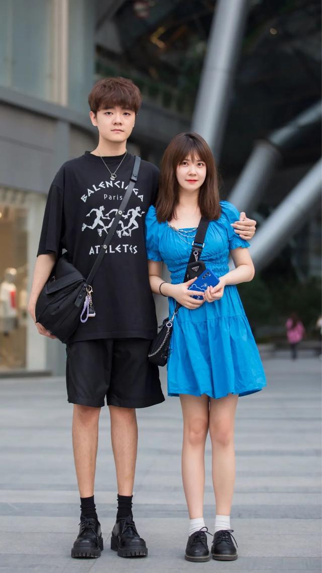 济南街拍:40度高温也挡不住潮人出街比美,这次你pick谁