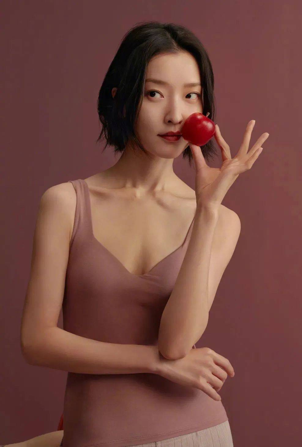 十大内地模特出身的靓丽女星！魔鬼身材娇艳动人