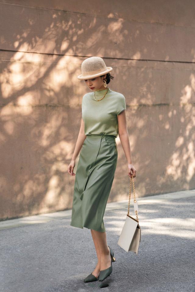 过了30岁的女人掌握这4个穿衣法则，优雅又有气质