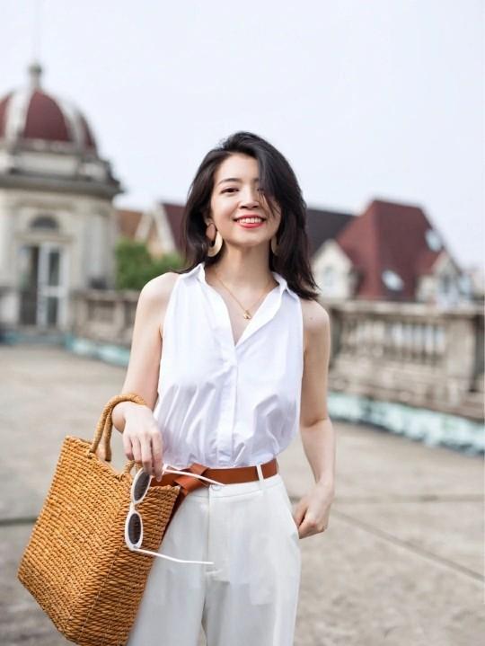 过了30岁的女人掌握这4个穿衣法则，优雅又有气质