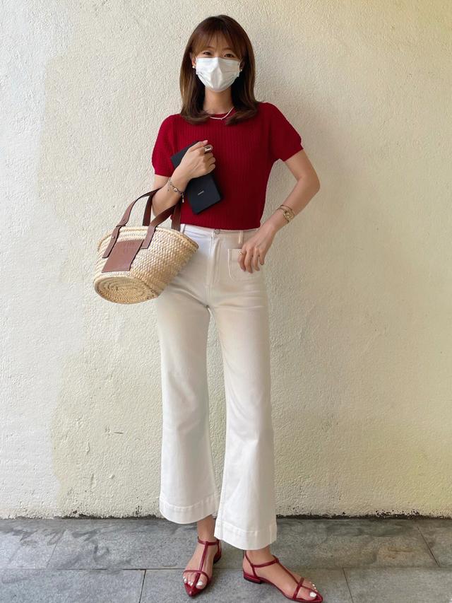 会打扮的人穿衣法则：不穿恨天高，妆容淡雅，裙子过膝，发要蓬松