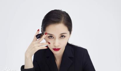 曲筱绡是哪个演员扮演的