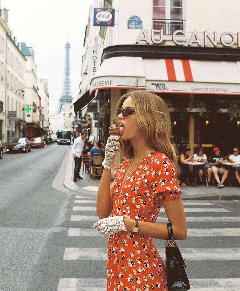 如果你也喜欢法式穿搭,这个收集“法国风格缪思”的帐号必须关注