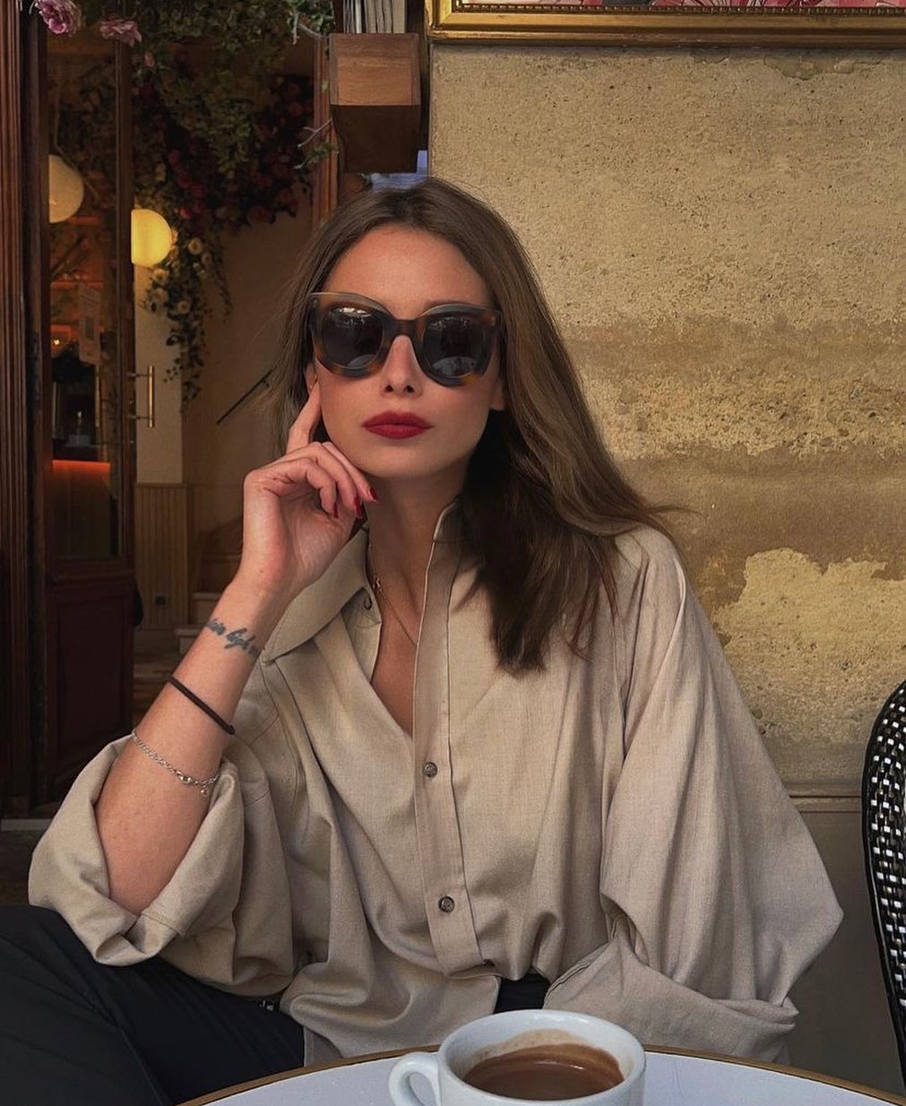 如果你也喜欢法式穿搭,这个收集“法国风格缪思”的帐号必须关注