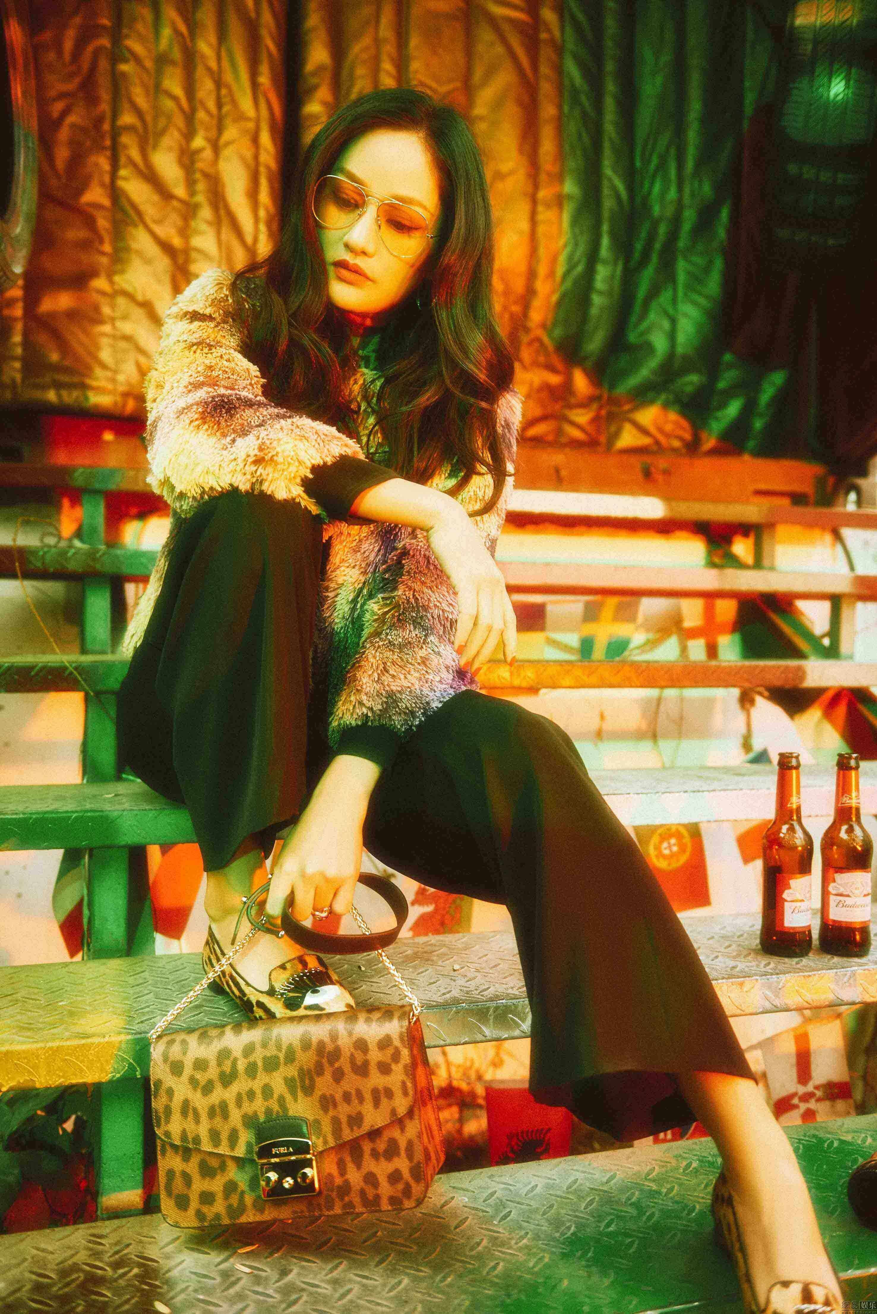 瞿颖个人基本资料 美女明星瞿颖时尚靓丽图片写真