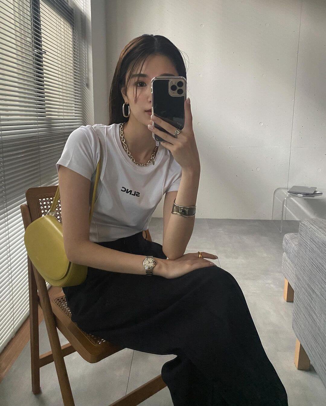 简单穿搭就好看：向三位日系博主们取经，职场穿搭这样才好看