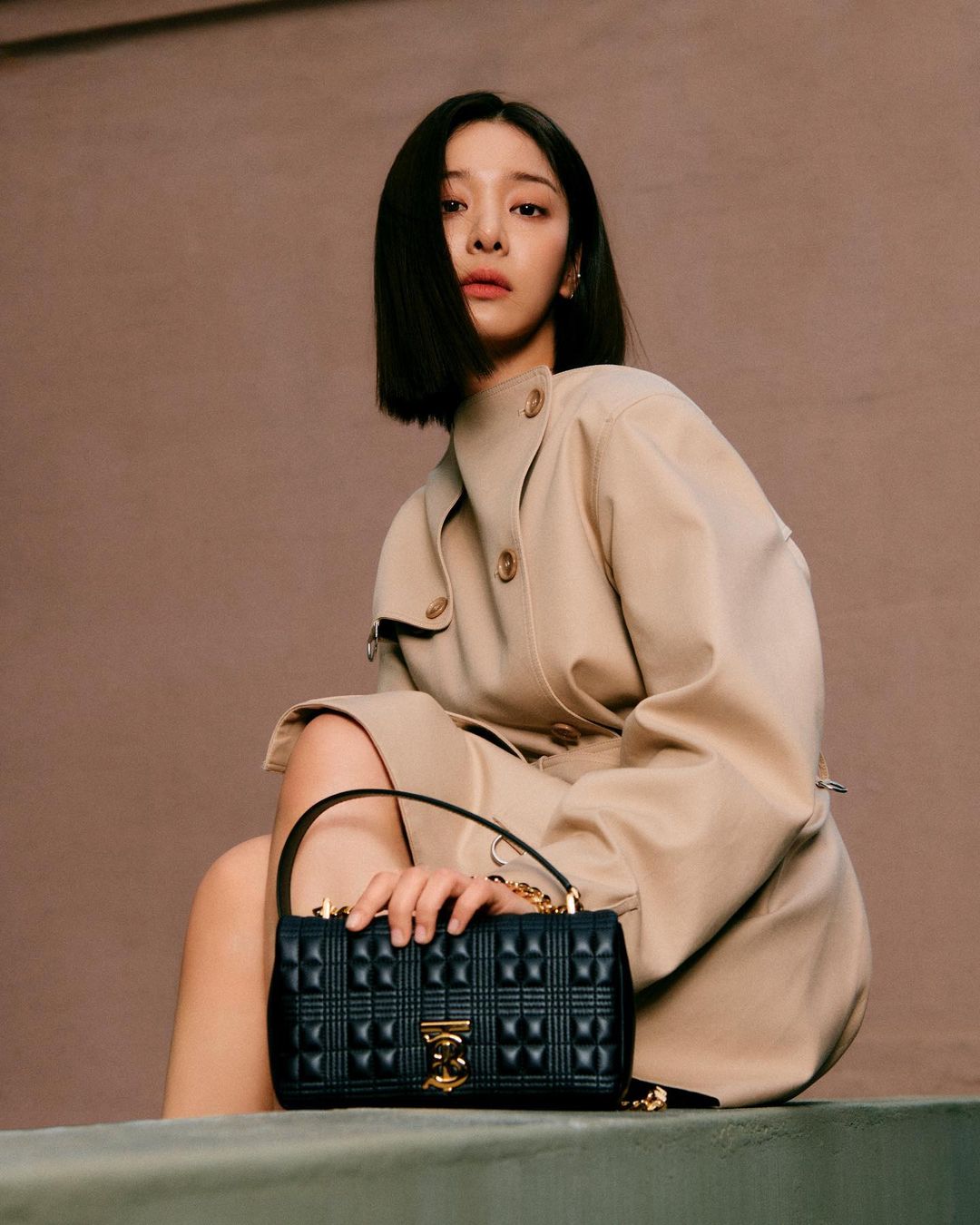 今年秋冬要当个个性少女还是知性女子?来看2022秋冬发型趋势