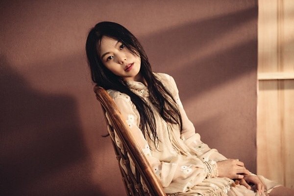 女人们都想成为金敏喜:媚骨天生的松弛感美人到底是靠什么?