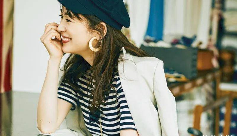 旧爱新欢的“条纹”如何显时髦?提炼穿搭妙招,招招让你成高手