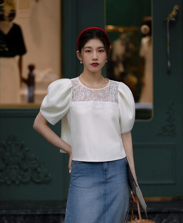 会穿衣的女人都懂得搭配技巧！用好这四大单品高级耐看还显气质