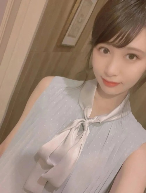 樱井麻美个人资料番号作品写真：银行女秘书出道做轻熟女优