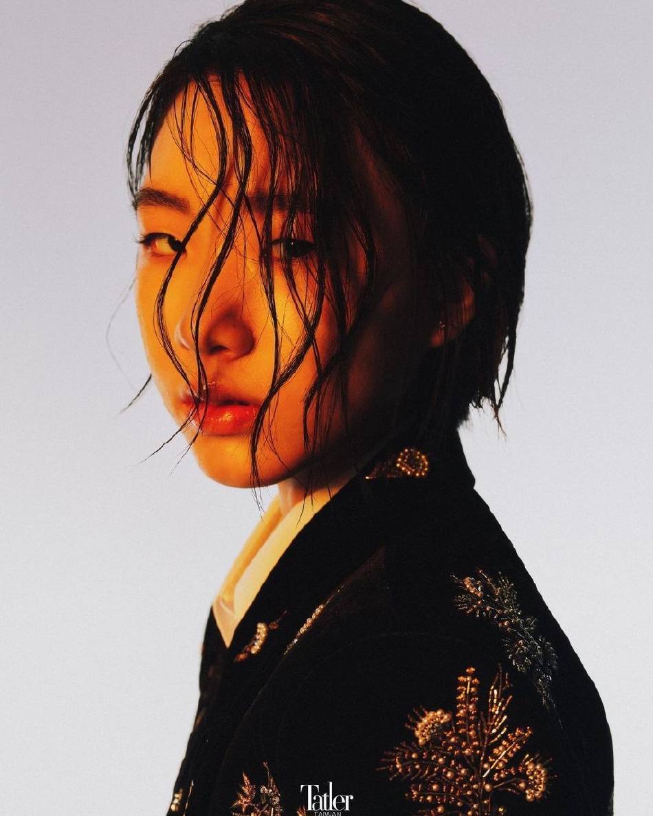 小S大女儿许曦文酷飒写真!曼妙身材冷艳动人