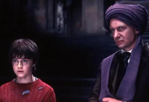 哈利波特中的诡异之处有哪些