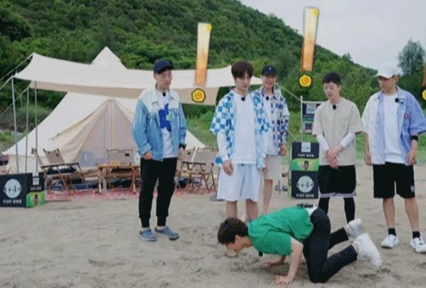 10部笑到肚子疼的综艺 让人笑到崩溃的综艺