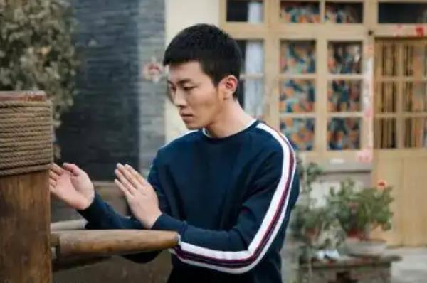 赵甲第和蔡姨在一起睡是第几集 两人究竟什么关系