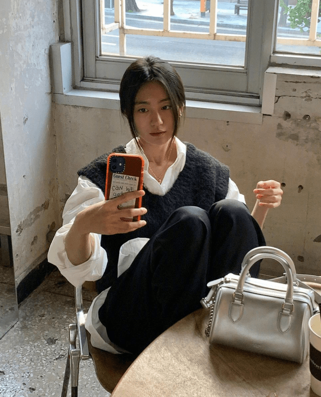 ins时尚博主dsommod慵懒舒适的日常穿搭 基础款也可以很有范