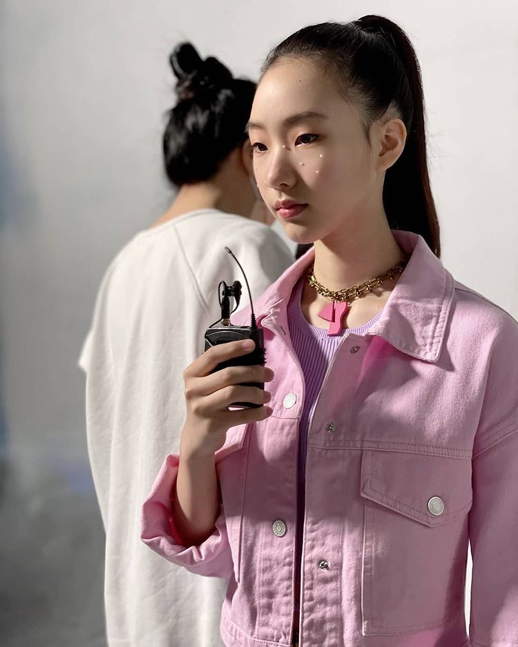 韩国人对小S女儿Elly很好奇!除了上热搜,更是长得像金高银!