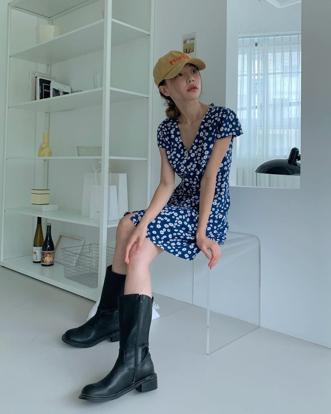 用穿搭抓住夏天的尾巴，赶紧将迷你裙拿出来晒一晒