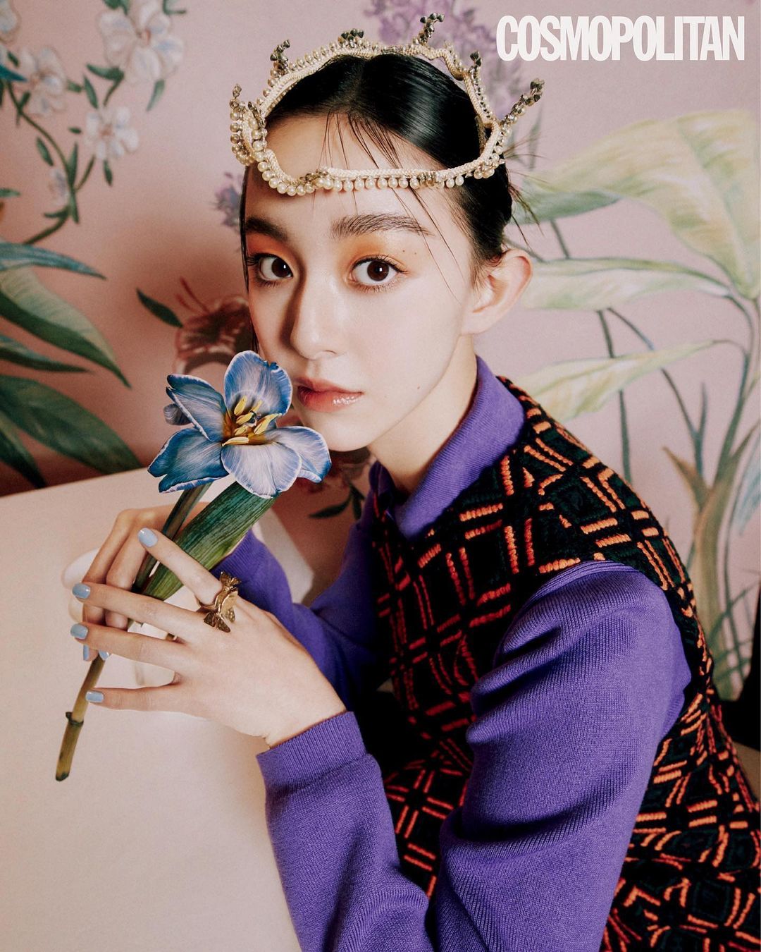 金高银的厌世小妹、演艺圈的画报妖精：《小女子》的老么朴持厚气质超仙气 时尚 第5张