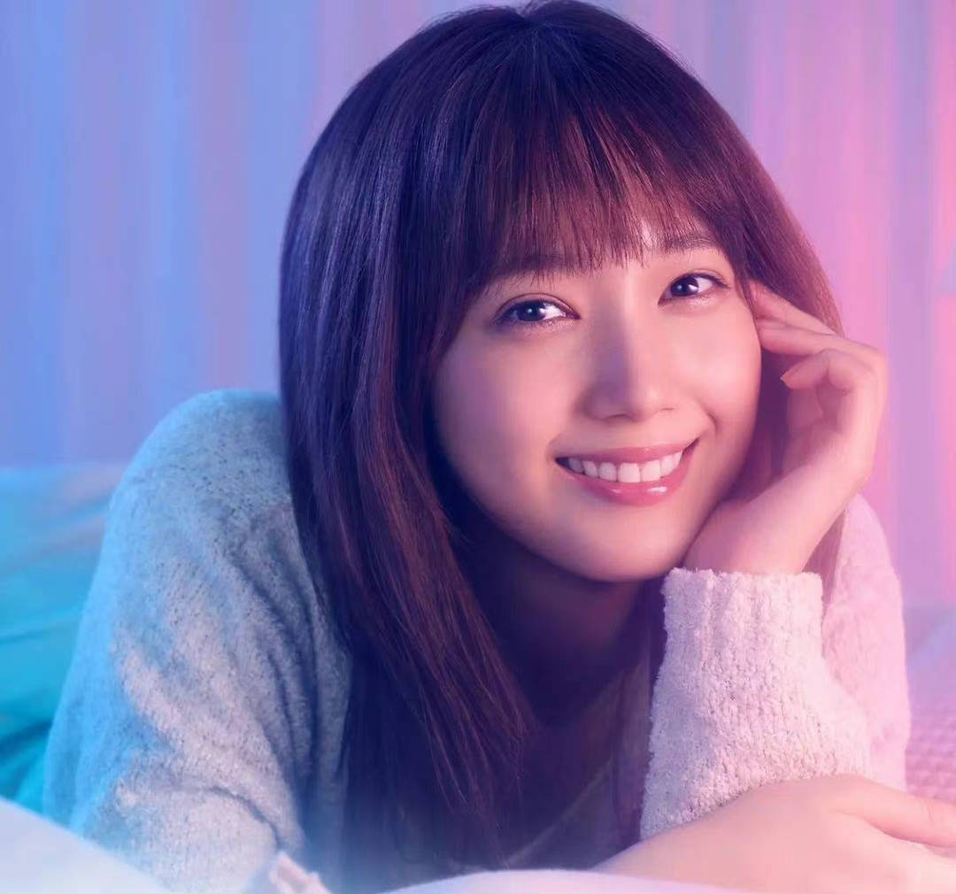 日本最正宅女本田翼，笑容太温暖了！