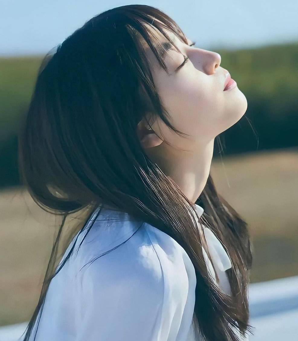 高桥光：日本演员及专属模特高新气质引发热烈反响