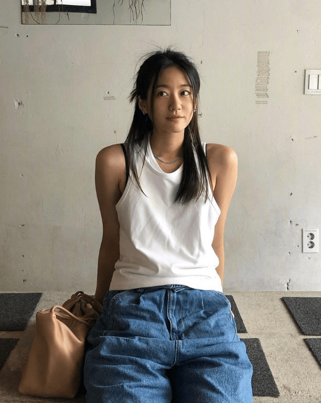 ins时尚博主dsommod慵懒舒适的日常穿搭 基础款也可以很有范