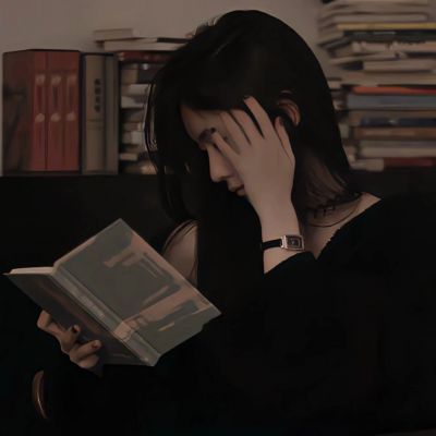 女生输了给对方玩一个月电脑 她的秘密被人发现了