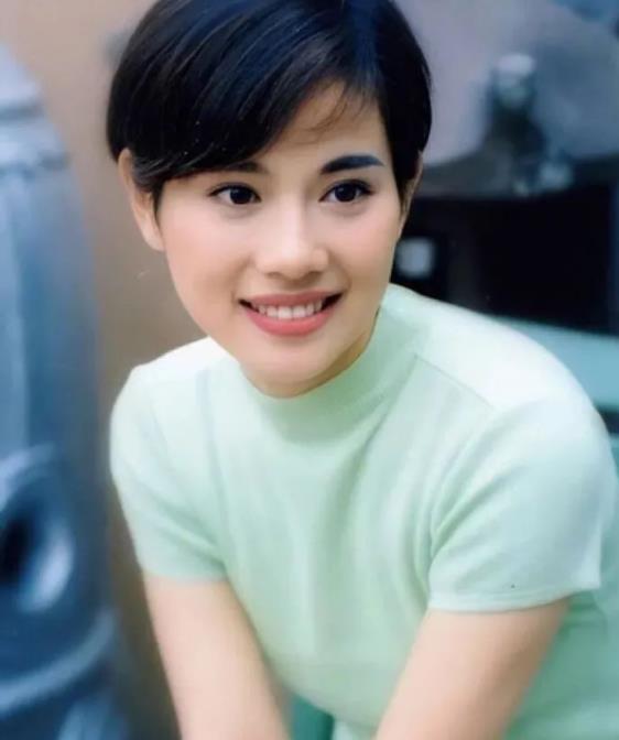 陈松伶个人资料生活照及参演的电视剧 陈松伶个人资料生活照及参演的电视剧