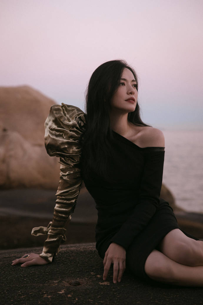 杨颖柳岩关晓彤钟楚曦王楚然红毯争艳!众多美女性感火辣