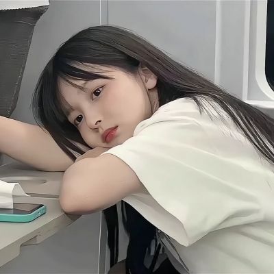 朋友的漂亮未婚妻刘盈（小诗） 与小姐姐们的日子