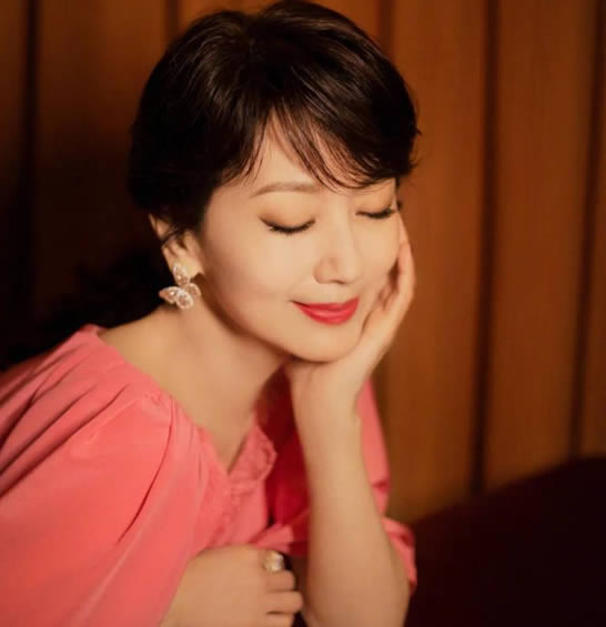 赵雅芝的老公是谁 婚史经历是什么 赵雅芝的老公是谁 婚史经历是什么