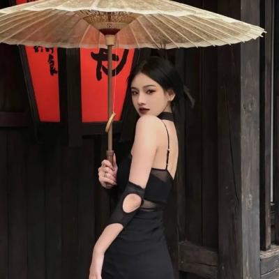 男生接吻时手不老实的人怎么样 他的手抓住了我的小兔子