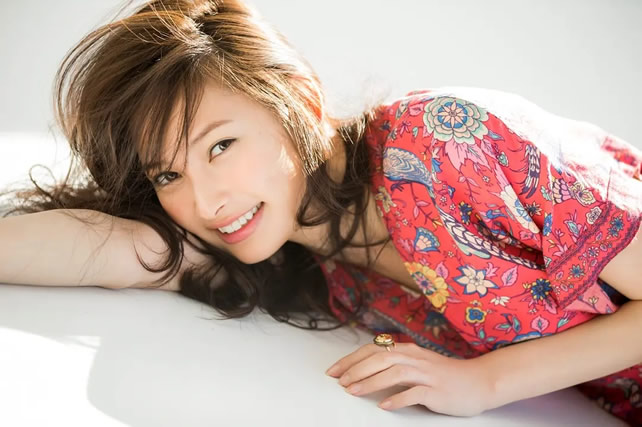 日本美女明星前10名 漂亮且个个惊艳你认识几个? 日本美女明星前10名 漂亮且个个惊艳你认识几个?