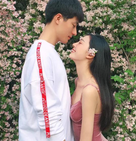 网红易梦玲哪里人(易梦玲身高体重年龄个人资料)