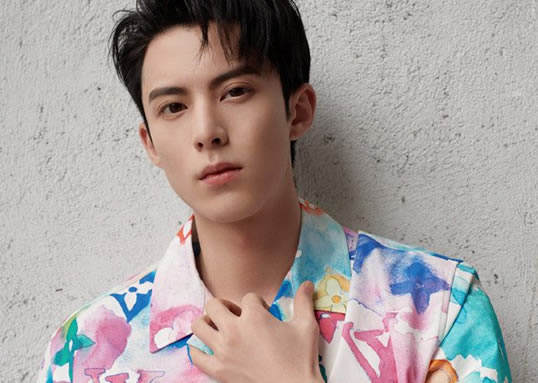 王鹤棣是谁旗下的艺人 什么时候出道的个人资料起底