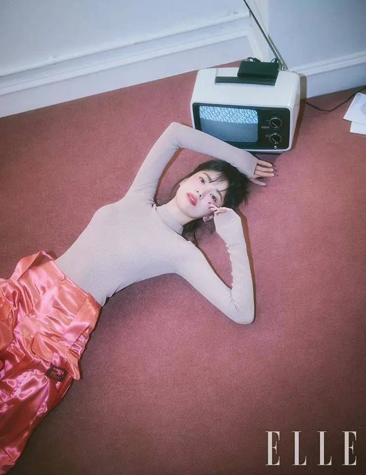 宋慧乔的靓丽写真太柔美！表情娇艳美得让人心动-9