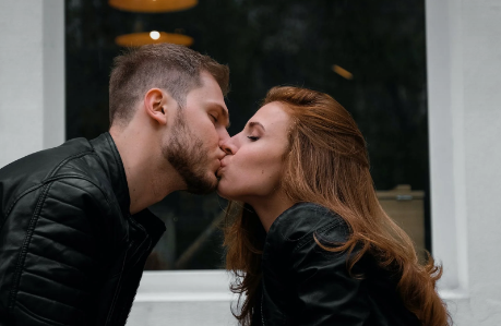 关于接吻，你不知道的小秘密