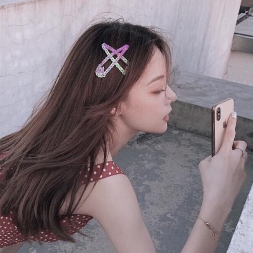 没有话题要怎样和女朋友聊天 和女朋友聊天找话题的方法