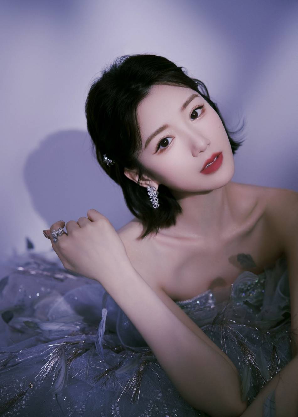 赵丽颖虞书欣赵今麦娜扎红毯争艳!众多美女魅力不可小觑-5 赵丽颖虞书欣赵今麦娜扎红毯争艳!众多美女魅力不可小觑