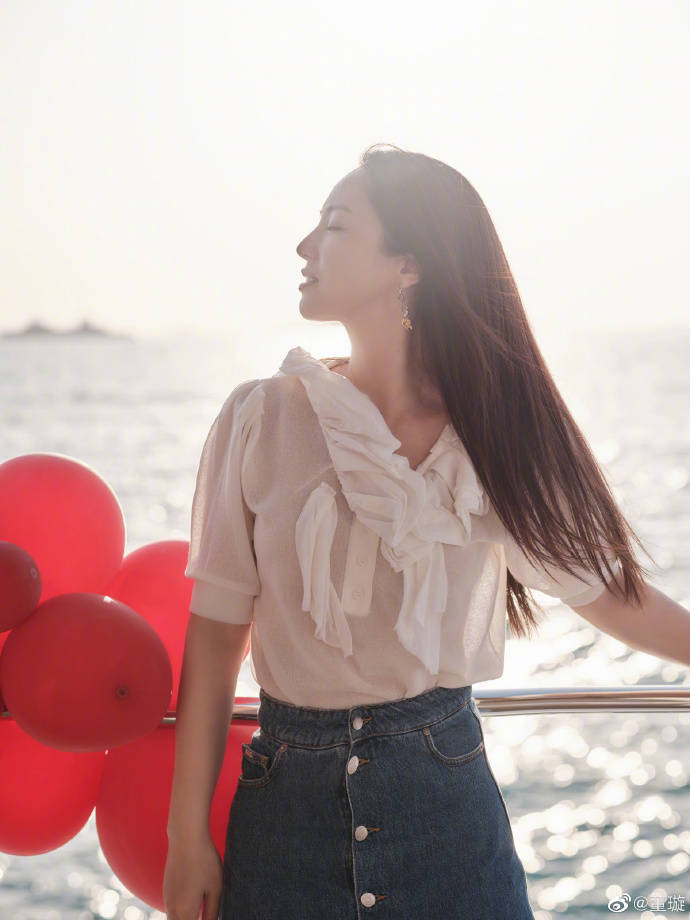 佟丽娅董璇靓丽合影，两大美女超级养眼！-4