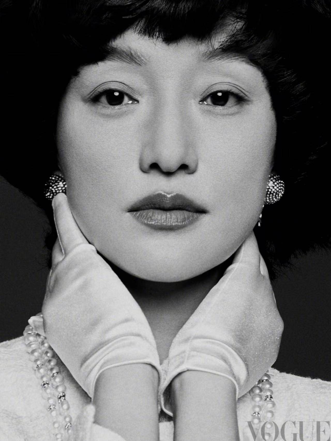 周迅登VOGUE享巨星待遇！穿香奈儿最新款美翻了-7